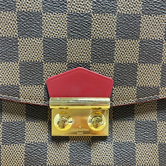 Louis Vuitton
Damier Caissa Clutch ❌Sold❌Sold❌ - Picture 2 of 9